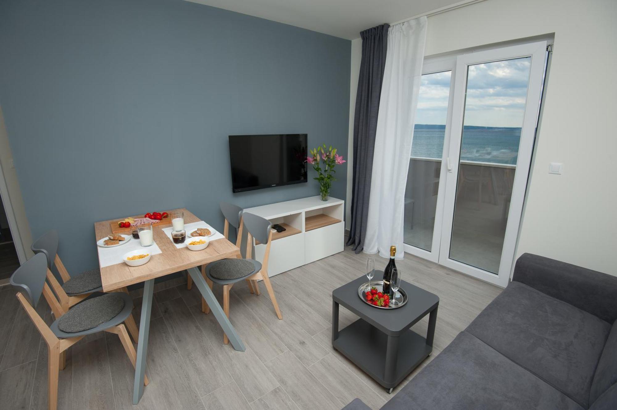 Seaside Luxury Suites Podstrana Room photo
