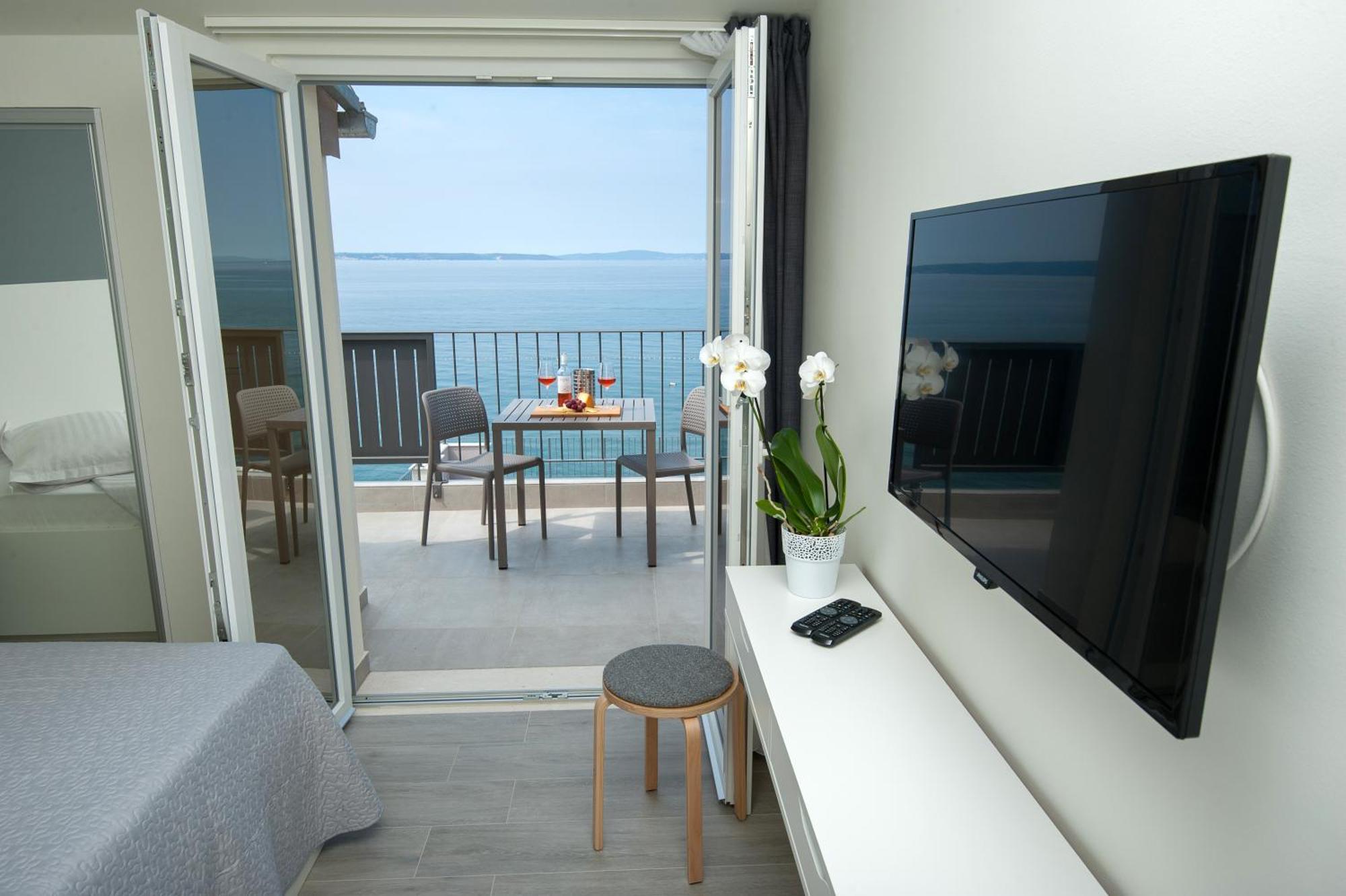 Seaside Luxury Suites Podstrana Room photo