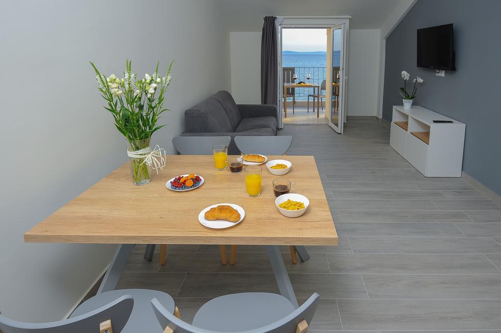 Seaside Luxury Suites Podstrana Exterior photo